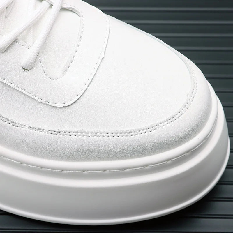 Tênis Casual Branco em Couro®